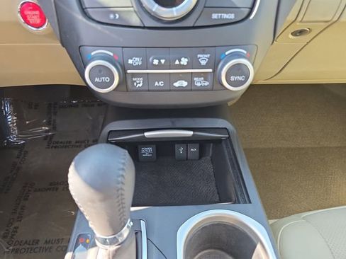 Used 2017 Acura RDX AWD w/ Advance Package image 27