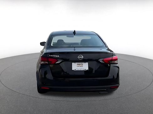Used 2025 Nissan Versa SV FWD image 10
