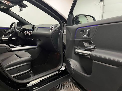 Used 2023 Mercedes-Benz GLA 250 4MATIC image 26