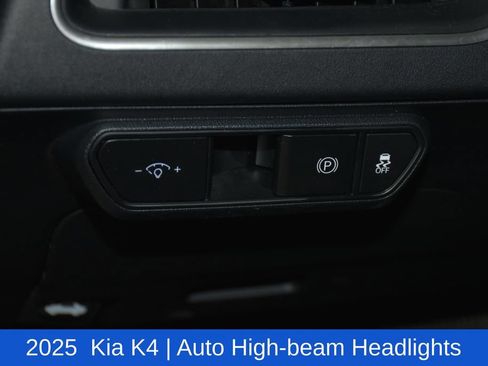 Used 2025 Kia K4 FWD image 9
