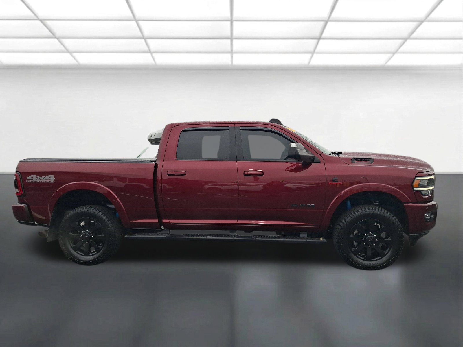 Certified 2020 RAM 2500 Laramie AWD/4WD image 2