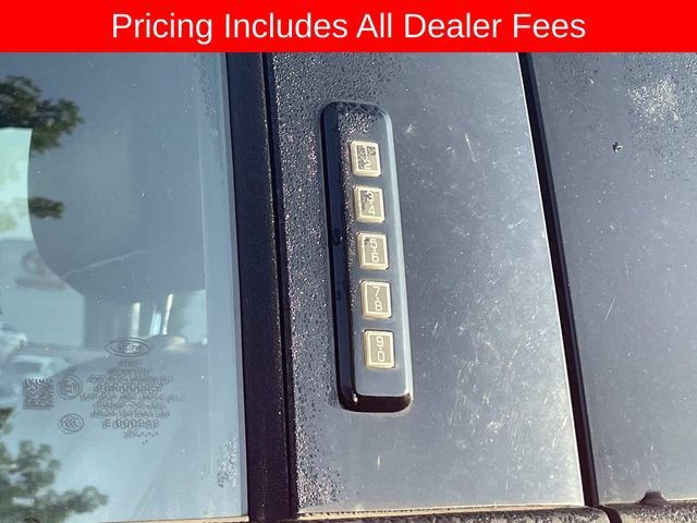 Used 2023 Ford F150 Lariat w/ Equipment Group 502A High AWD/4WD image 5