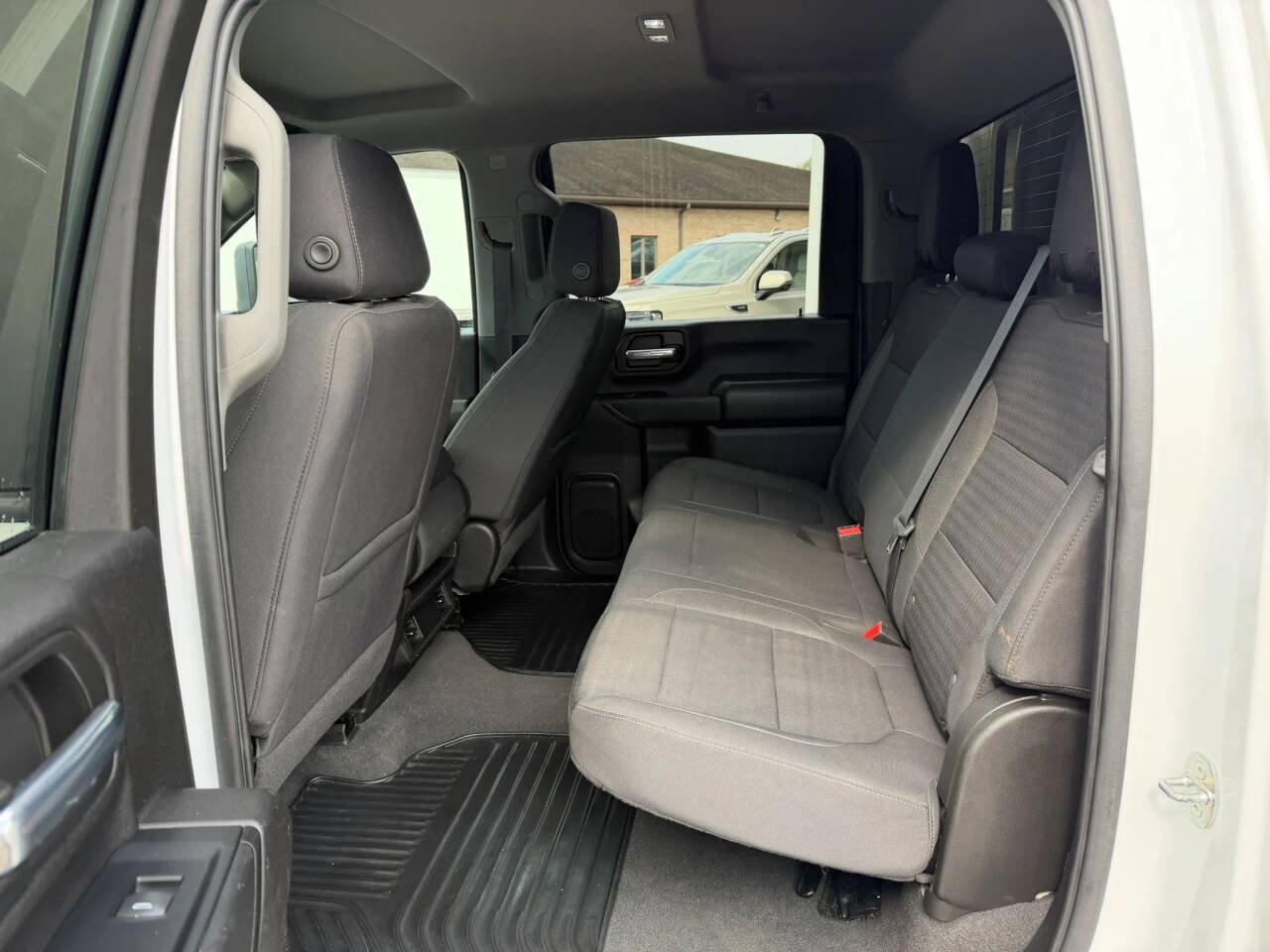 Used 2022 Chevrolet Silverado 2500 Custom w/ Custom Value Package AWD/4WD image 21
