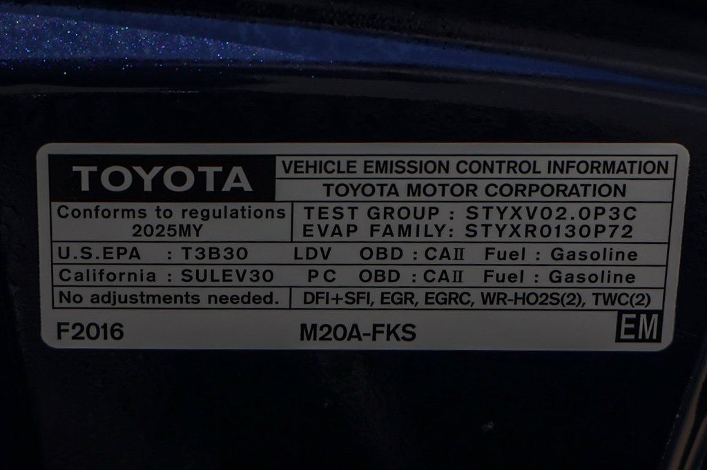 Used 2025 Toyota Corolla LE FWD image 33