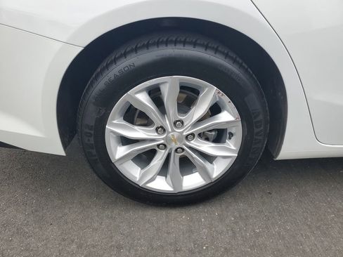 Used 2024 Chevrolet Malibu LT image 5