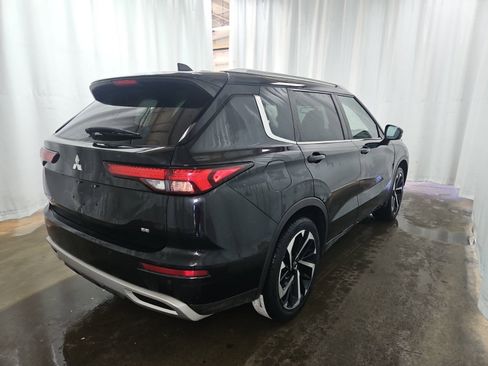 Used 2022 Mitsubishi Outlander SEL Black Edition FWD image 6