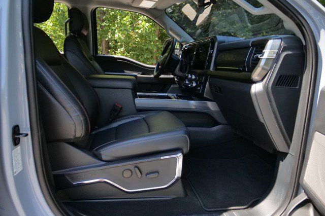Used 2024 Ford F350 Lariat w/ Lariat Ultimate Package AWD/4WD image 55