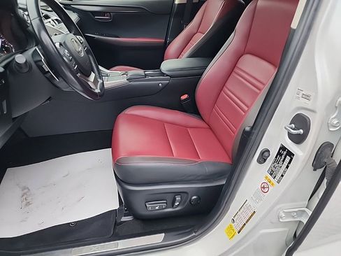 Used 2018 Lexus NX 300h AWD w/ Towing Package (1500 lbs) image 15