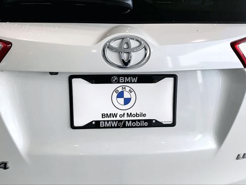 Used 2015 Toyota RAV4 Limited FWD image 30
