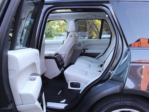 Used 2015 Land Rover Range Rover Supercharged AWD/4WD image 25