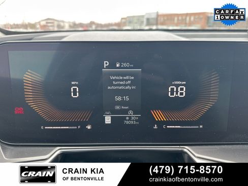 Certified 2025 Kia Sorento EX w/ Panoramic Sunroof Package image 18