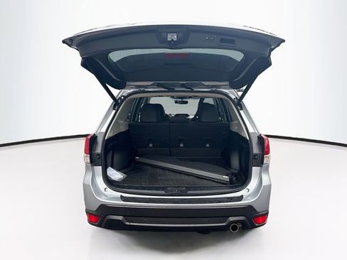 Used 2023 Subaru Forester Limited image 7