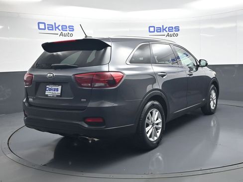 Used 2020 Kia Sorento LX w/ LX I4 Convenience Package AWD/4WD image 8
