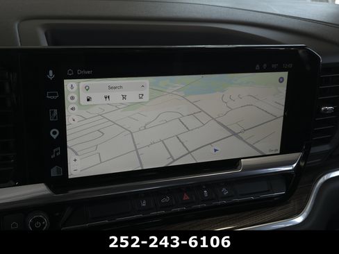 Used 2025 Chevrolet Silverado 2500 LT AWD/4WD image 19