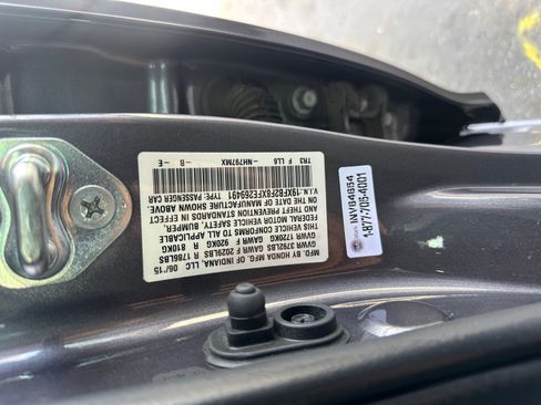 Used 2015 Honda Civic EX image 32