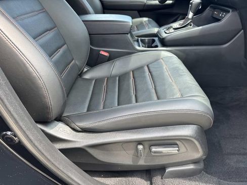 Certified 2025 Honda CR-V Sport-L image 12