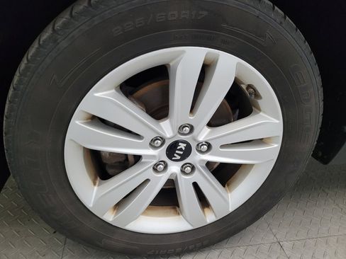 Used 2017 Kia Sportage LX FWD image 31