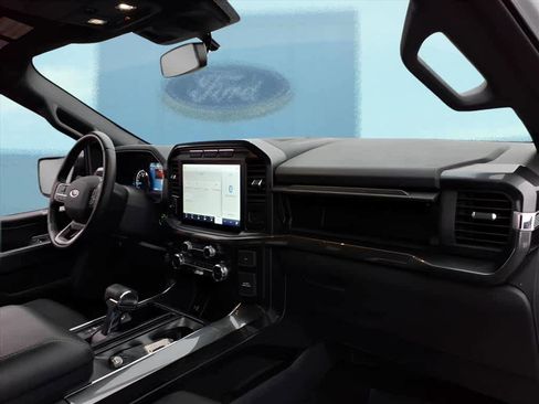 Certified 2022 Ford F150 XLT w/ Equipment Group 302A High image 6