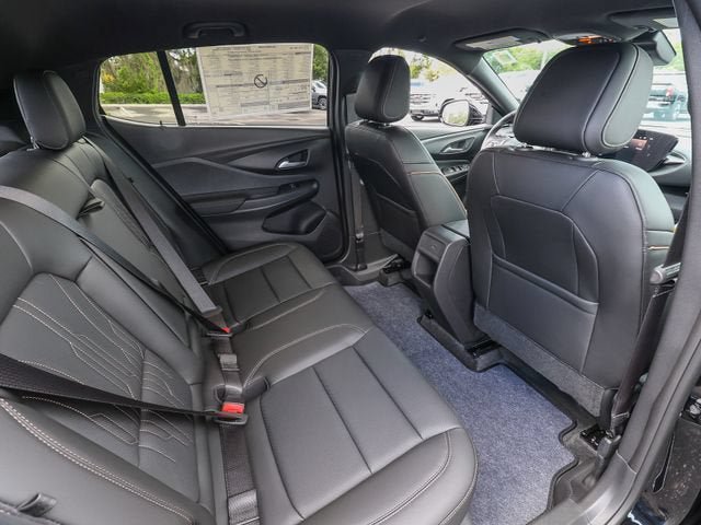 New 2026 Buick Envista Avenir FWD image 23