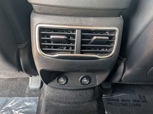 Used 2023 Hyundai Santa Fe SEL w/ Premium Package image 25