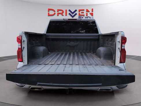 Used 2022 Chevrolet Silverado 1500 LTZ image 30