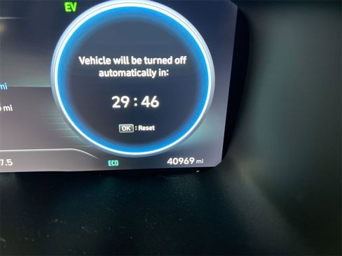 Used 2023 Hyundai Santa Fe Limited image 13