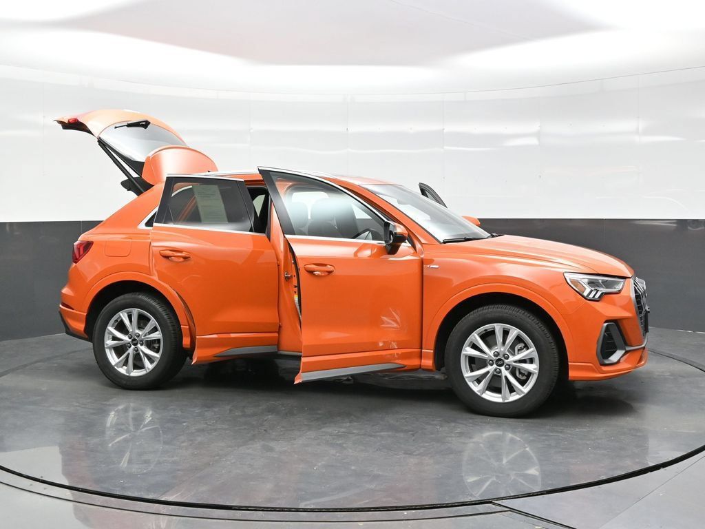 Used 2025 Audi Q3 2.0T Premium AWD/4WD image 50