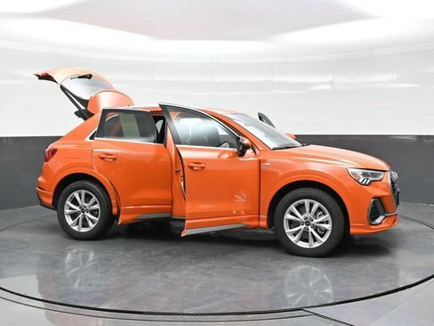 Used 2025 Audi Q3 2.0T Premium AWD/4WD image 50