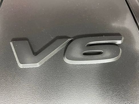 Used 2021 Jeep Grand Cherokee Limited w/ Quick Order Package 28K 80th AWD/4WD image 11