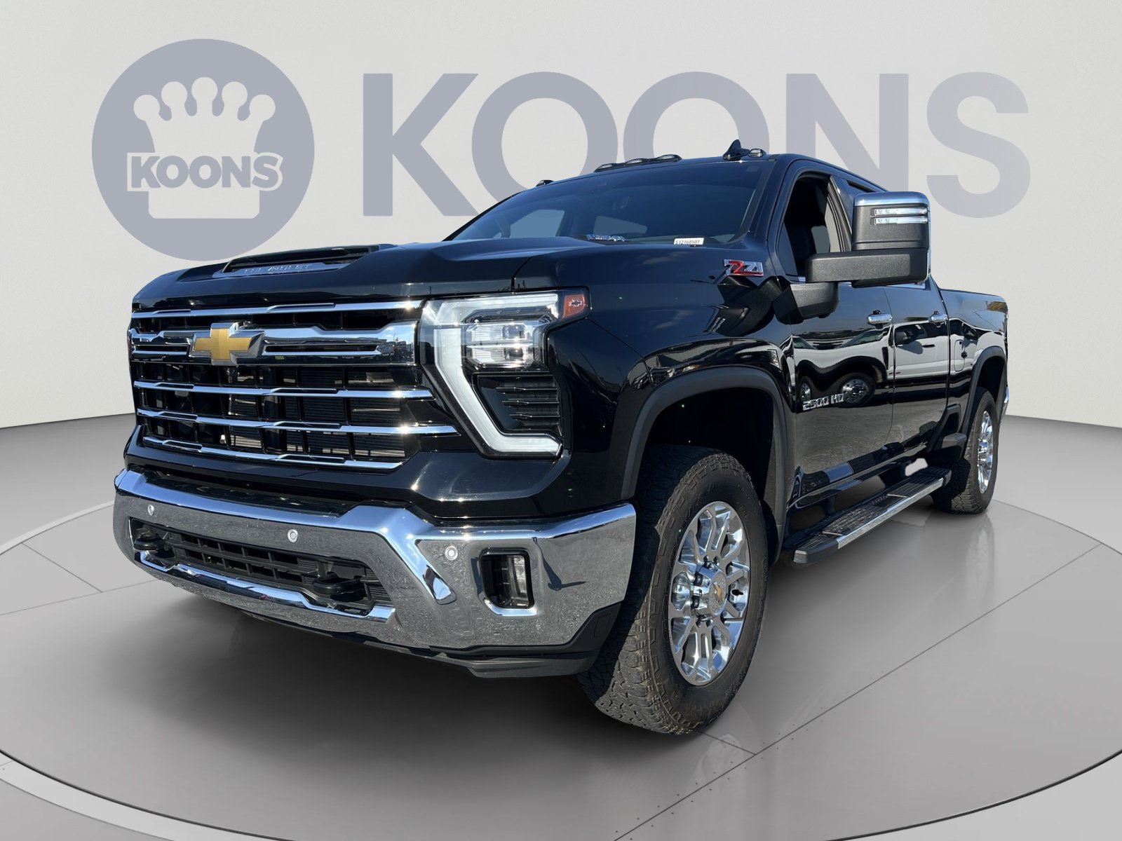 Used 2025 Chevrolet Silverado 2500 LTZ w/ LTZ Premium Package AWD/4WD image 1