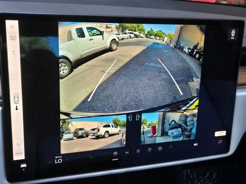 Used 2023 Tesla Model S AWD/4WD image 22