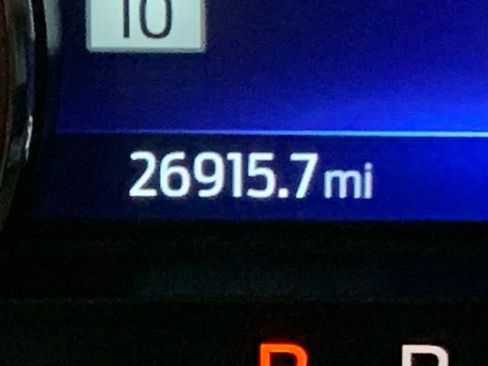 Used 2022 Ford Explorer ST-Line w/ Class IV Trailer Tow Package image 21