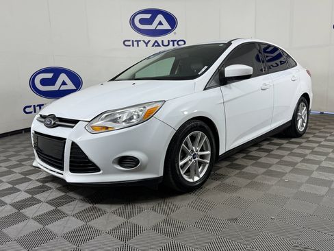 Used 2018 Ford Focus SE image 27