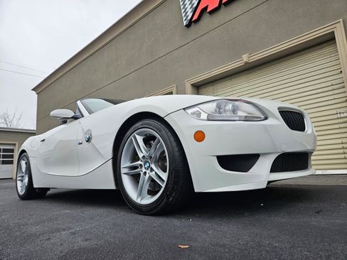 Used 2006 BMW M Roadster image 21