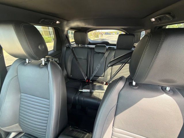 Used 2024 Land Rover Discovery Sport Dynamic SE AWD/4WD image 12