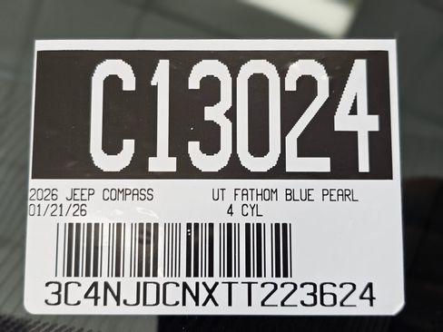 New 2026 Jeep Compass Limited image 10