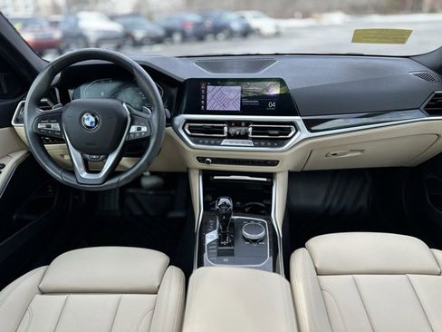 Used 2021 BMW 330i xDrive Sedan w/ Premium Package image 27
