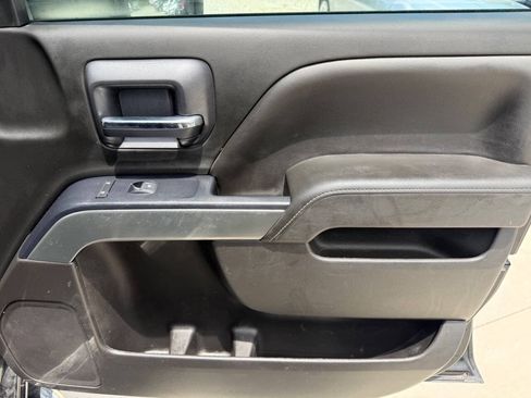 Used 2019 Chevrolet Silverado 2500 LT AWD/4WD image 32