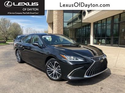 Used 2025 Lexus ES 350 w/ Premium Package