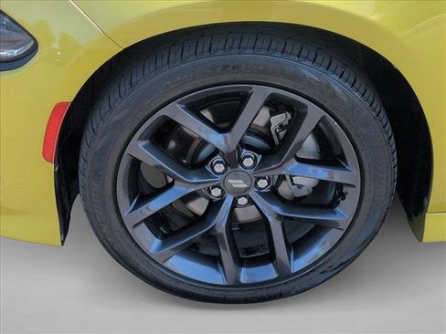 Used 2021 Dodge Charger R/T w/ Harman/Kardon Audio Group RWD image 29