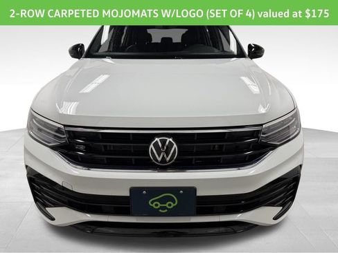 Used 2022 Volkswagen Tiguan SE R-Line AWD/4WD image 2