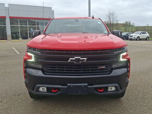 Used 2021 Chevrolet Silverado 1500 LT Trail Boss w/ Safety Package AWD/4WD image 2