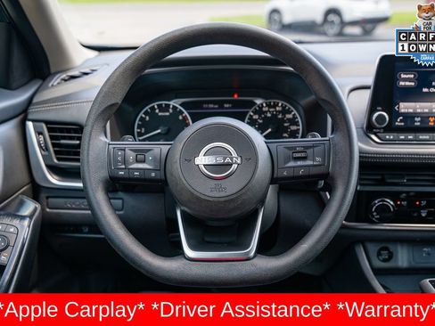 Used 2024 Nissan Rogue S FWD image 23