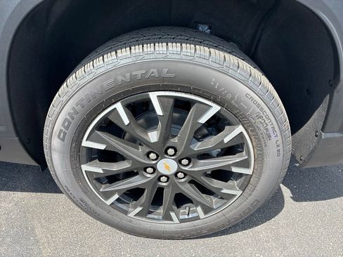 New 2026 Chevrolet Traverse LT w/ Sun and Wheel Package AWD/4WD image 47