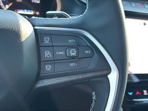 New 2026 Jeep Grand Cherokee Altitude AWD/4WD image 28
