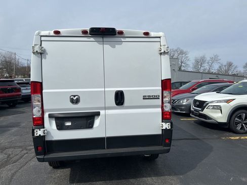 Used 2023 RAM ProMaster 2500 image 6