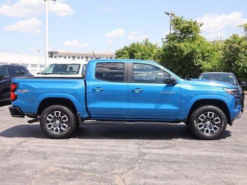 Used 2023 Chevrolet Colorado Z71 w/ Advanced Trailering Package AWD/4WD image 5