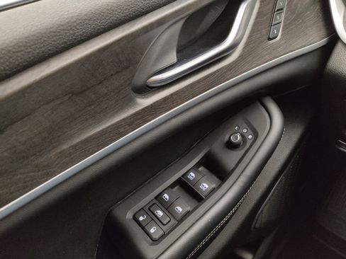 Used 2022 Jeep Grand Cherokee Limited RWD image 27