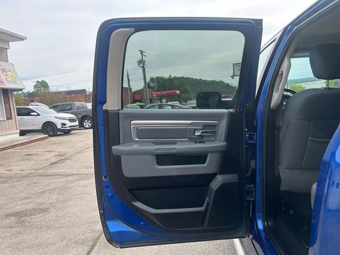 Used 2018 RAM 1500 Big Horn AWD/4WD image 22