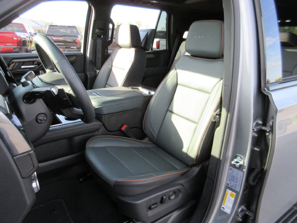 Certified 2026 GMC Yukon AT4 w/ AT4 Premium Plus Package AWD/4WD image 25